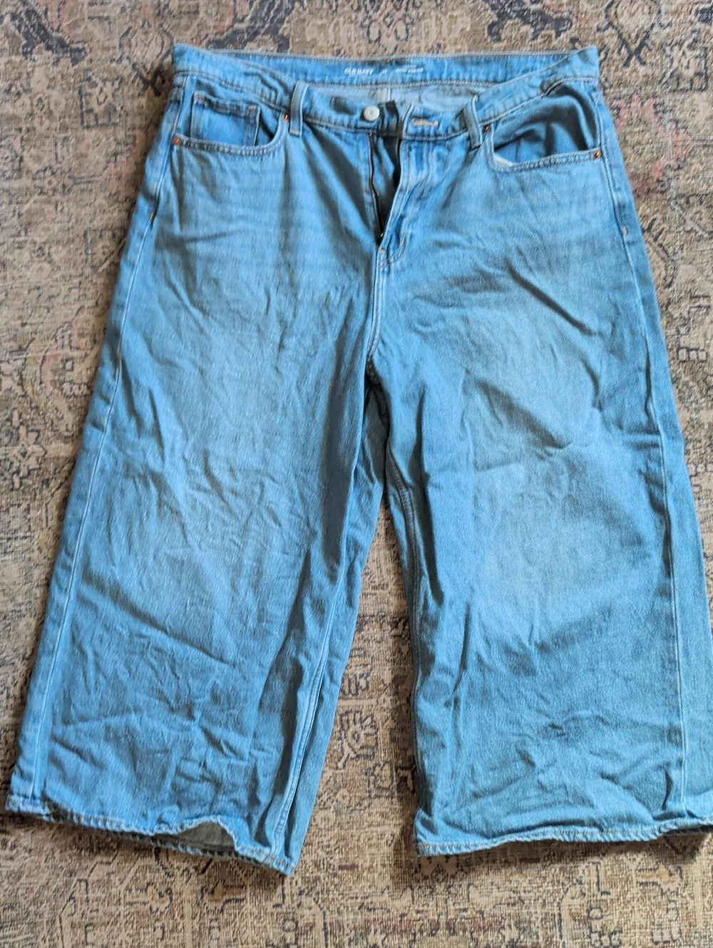 Old Navy Light Blue Jean Jorts — Relaxed Summer Cut